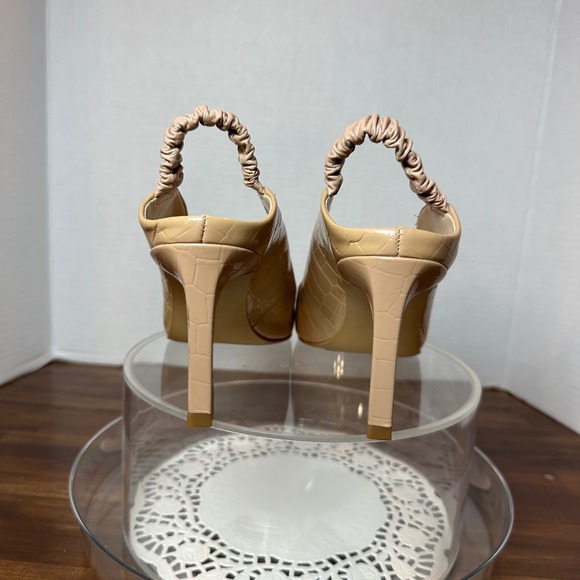Vince Camuto Restia Beige Croc Embossed Patent Leather Slingback Pumps Heel 6.5M - Picture 7 of 12